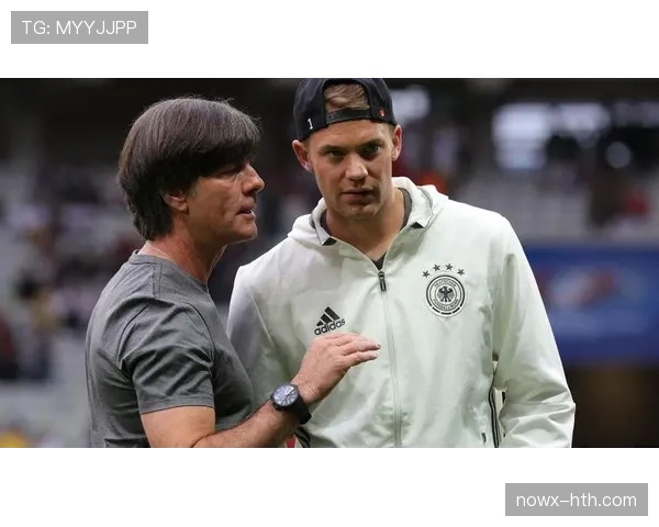 诺伊尔传球选择成战术关键：精准出球如何重塑球队攻防格局